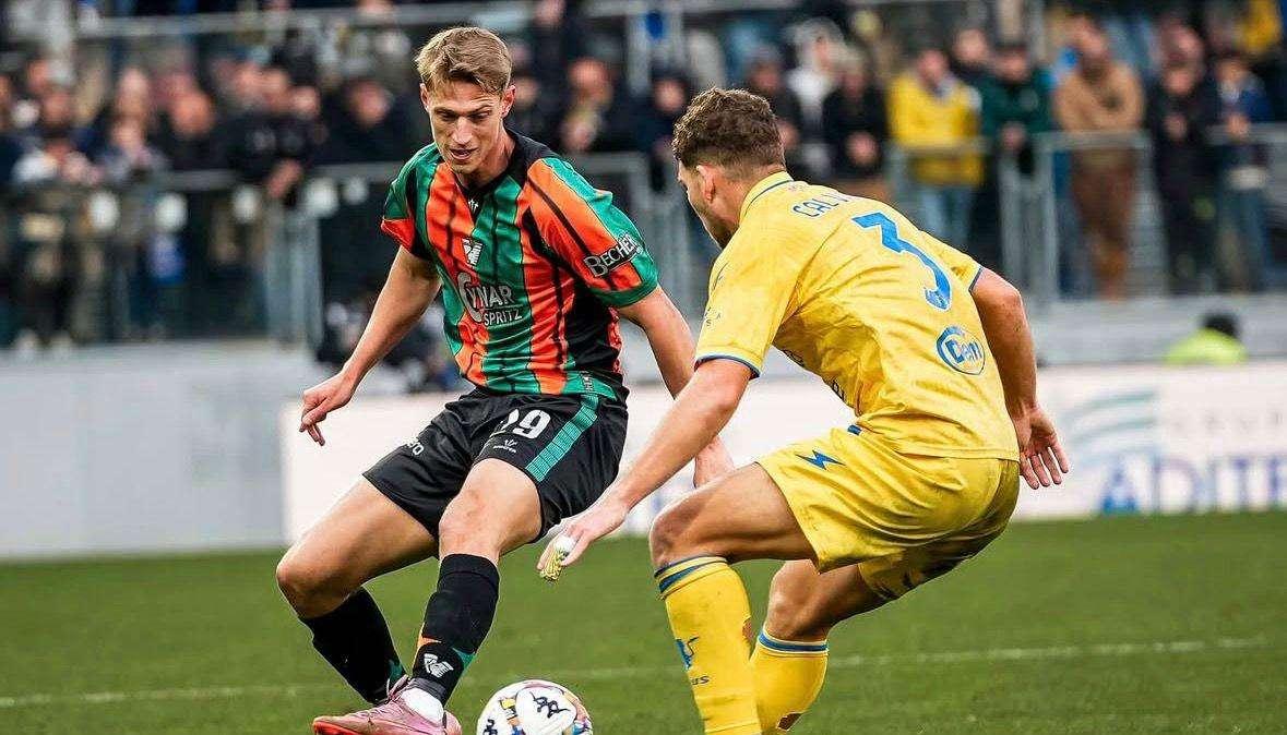 Venezia-Palermo, FORMAZIONI UFFICIALI: Lauberbach dal 1'. In difesa c'è Franjic