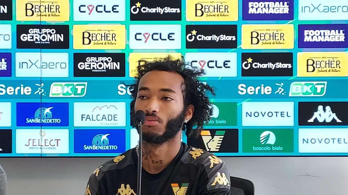 Venezia-Cremonese 2-1, pagelle: Busio inarrestabile, Bjarkason da urlo, Gytkjaer letale