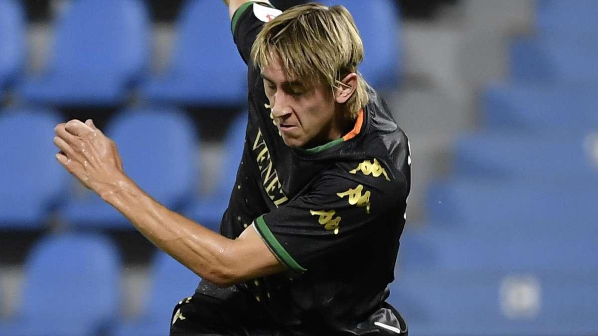 Cagliari-Venezia, PAGELLE, partita difficile per Okereke e Kiyine, Johnsen spina nel fianco