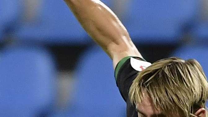 L'ex Venezia Dennis Johnsen squalificato per due giornate di Serie B