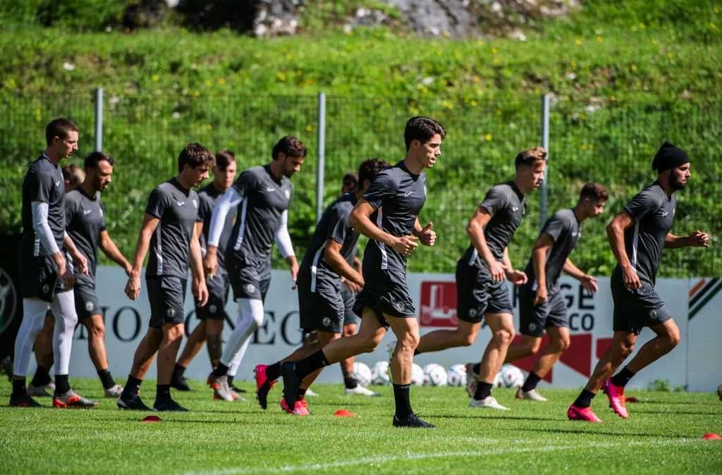 Il programma settimanale degli allenamenti in ritiro