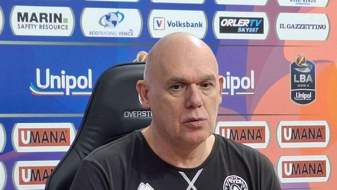 Reyer, Spahija: "La squadra è unita, compatta e convinta di fare bene a Napoli"
