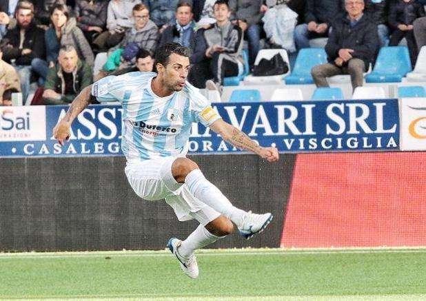 Serie B, classifica: dietro fanno tutte punti, mega frenata in cima