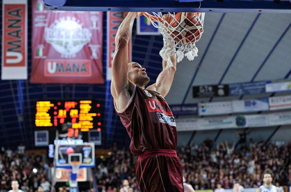 Venezia cade in casa contro Cremona dopo un overtime