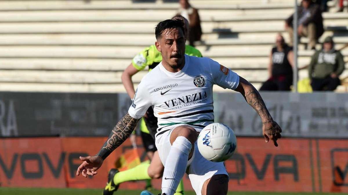 Chievo-Venezia, TOP&FLOP, Di Mariano ovunque Molinaro si perde al 93'