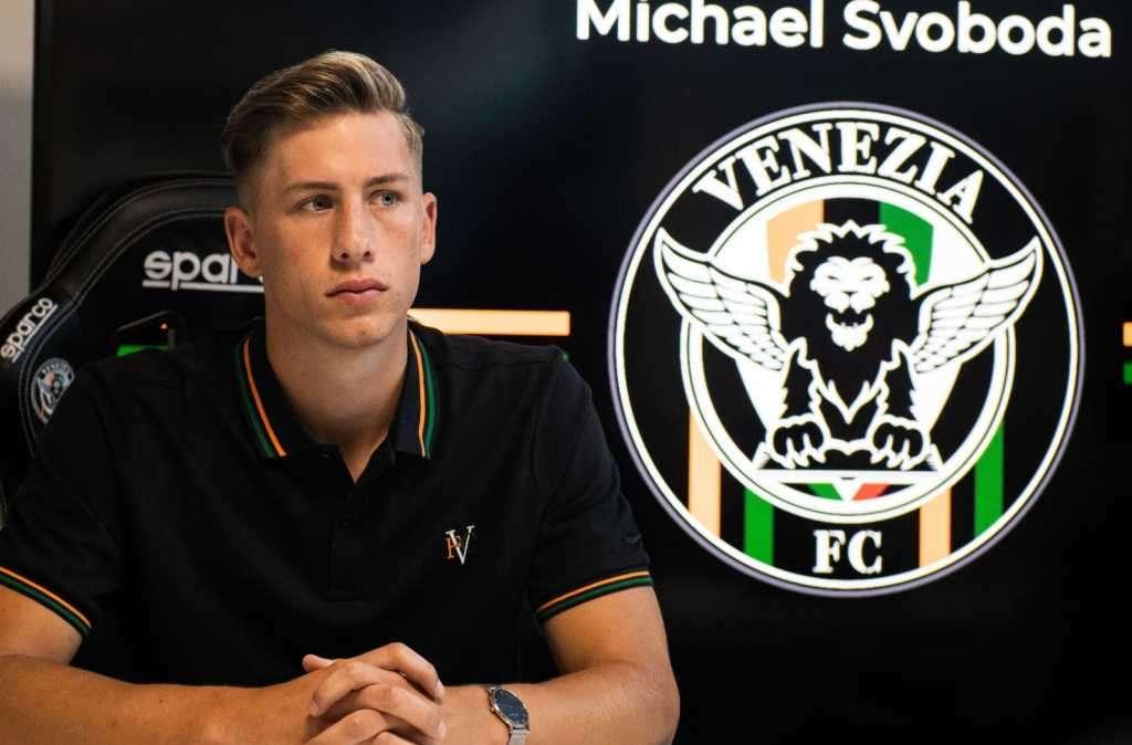 Presentato Svoboda: "Sono convinto che il calcio italiano mi farà crescere"