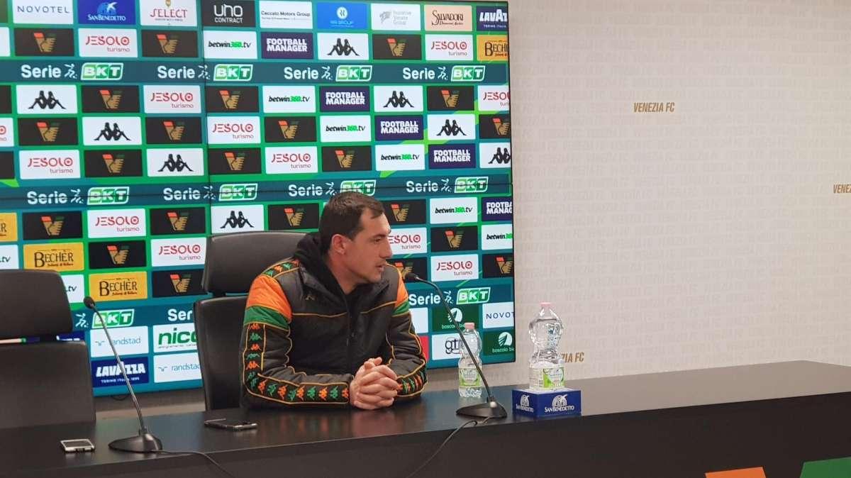 Jajalo: "Dobbiamo stare sul pezzo e migliorare,  puntare il dito ora non serve a nulla"