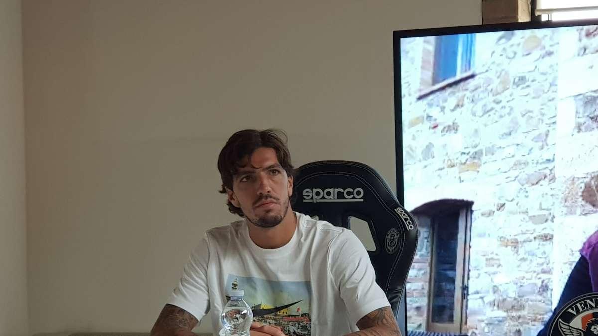 Forte, presentazione: "Arrivo con la voglia di crescere ulteriormente"