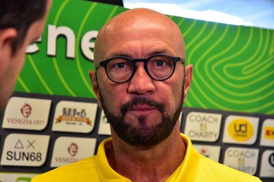 Zenga, conferenza stampa: "Abbiamo sempre mancato il salto di qualità, ma le critiche che vanno sul personale non le accetto"