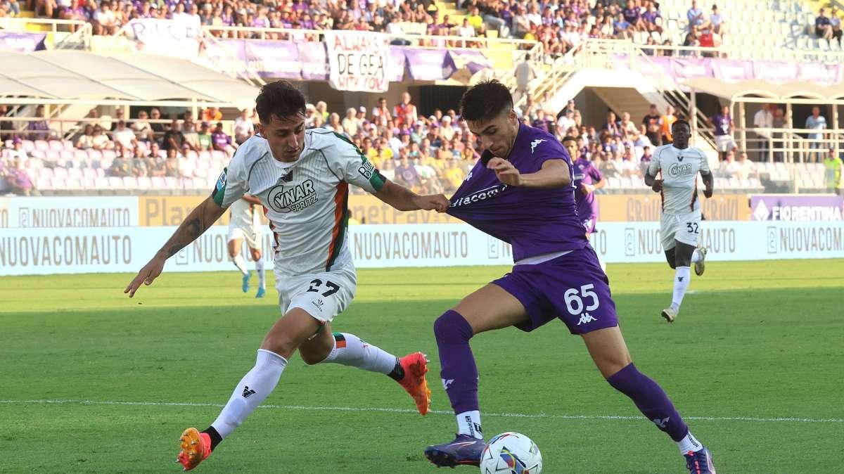 12 gol che il Venezia s'è fatto da solo. Di Francesco: "Errori divisi fra tutti"
