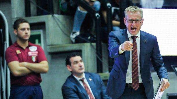 Coach Tucci commenta la sconfitta della Reyer Venezia contro il Lietkabelis Panevezys 
