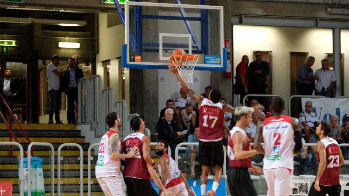 Dopo due sconfitte, la Reyer torna a vincere in precampionato, battuta Pesaro per 92-85