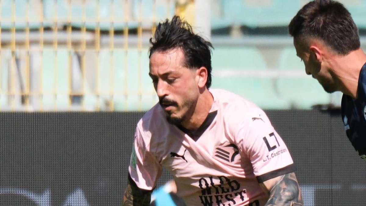 Palermo, l'ex arancioneroverde Di Mariano non convocato per il ritiro