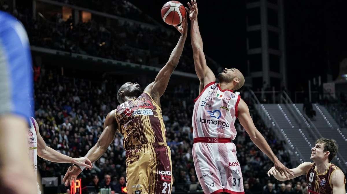 Milano-Reyer 100-77: Venezia cade in semifinale e torna in laguna 