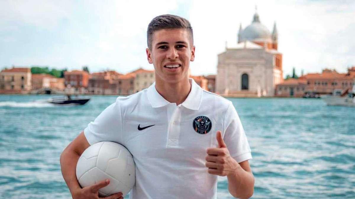 St. Clair: "Inizio a sentire mio il ruolo di terzino. Felice di giocare a Venezia"