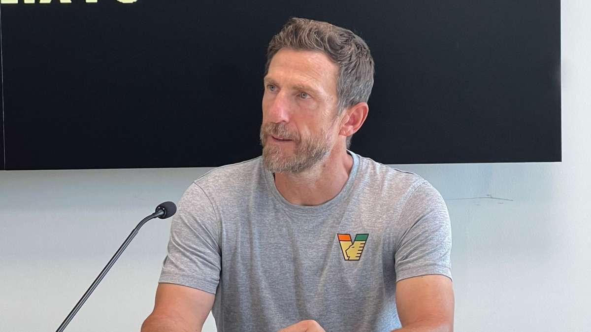 Brescia-Venezia, Di Francesco: "C'è grande emozione, devo fare i complimenti alla squadra per la disponibilità"