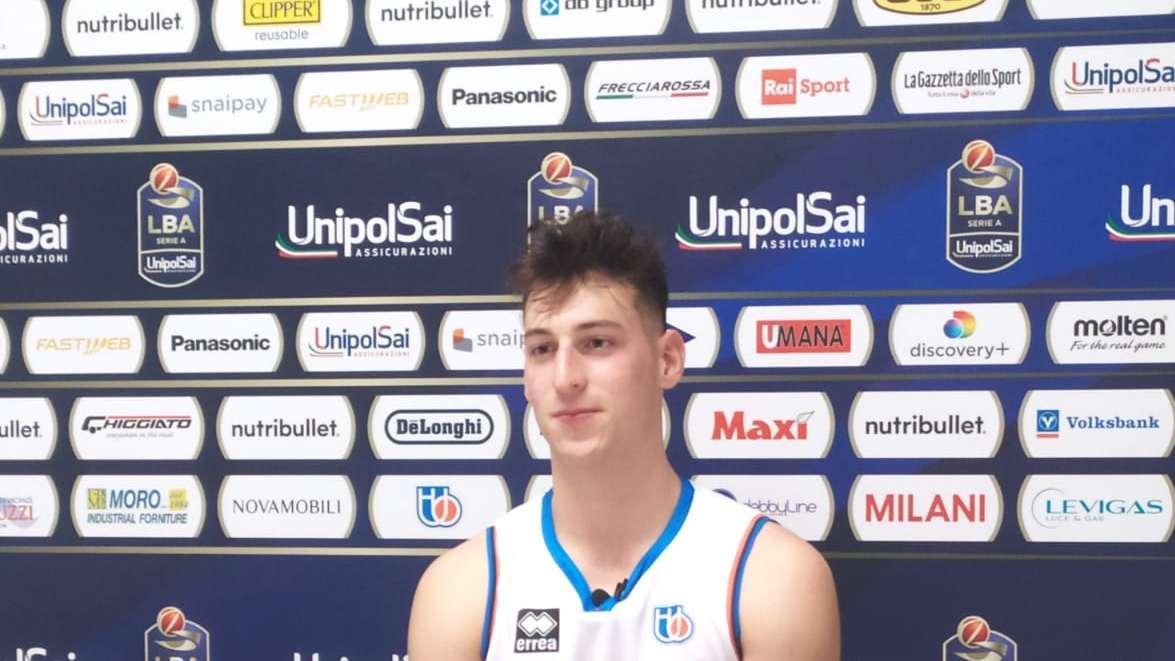 Davide Casarin: " E' stato emozionate giocare contro la Reyer".