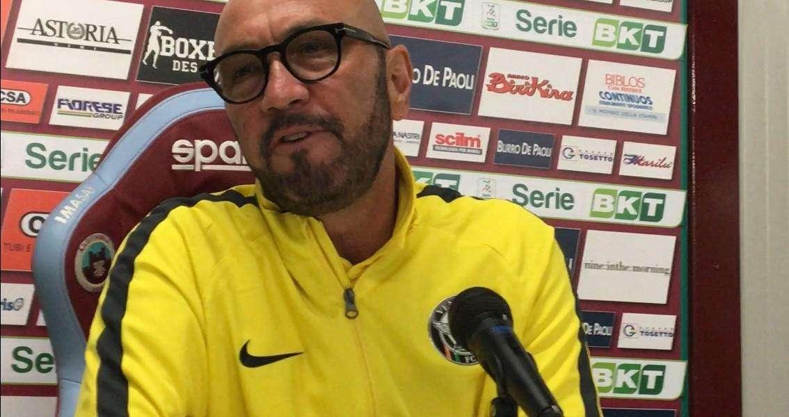 Conferenza stampa, Zenga: "Sono convinto che domani la squadra farà una grande partita, ogni tanto ci sta un passaggio a vuoto. Carpi buonissima squadra"