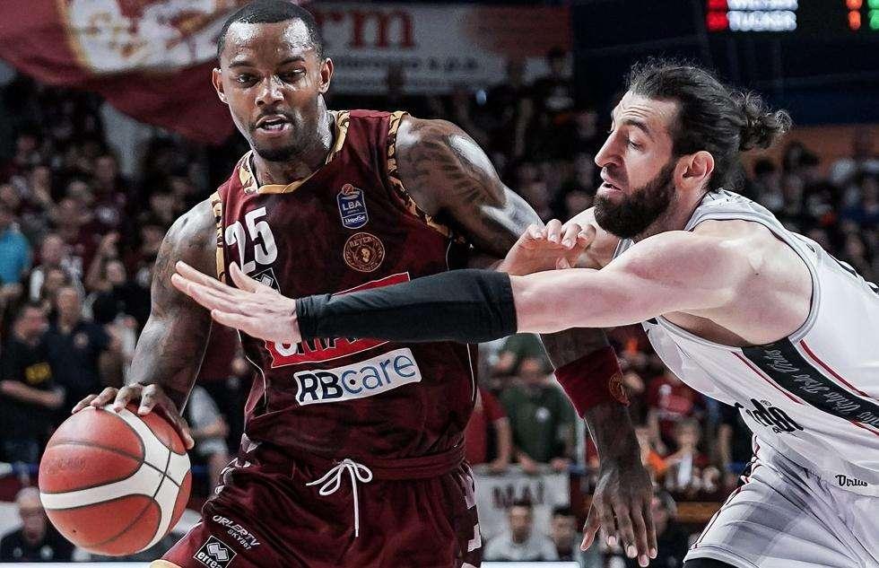 Reyer-Bologna 81-96: Venezia eliminata. Ora la finale tra Virtus e Olimpia
