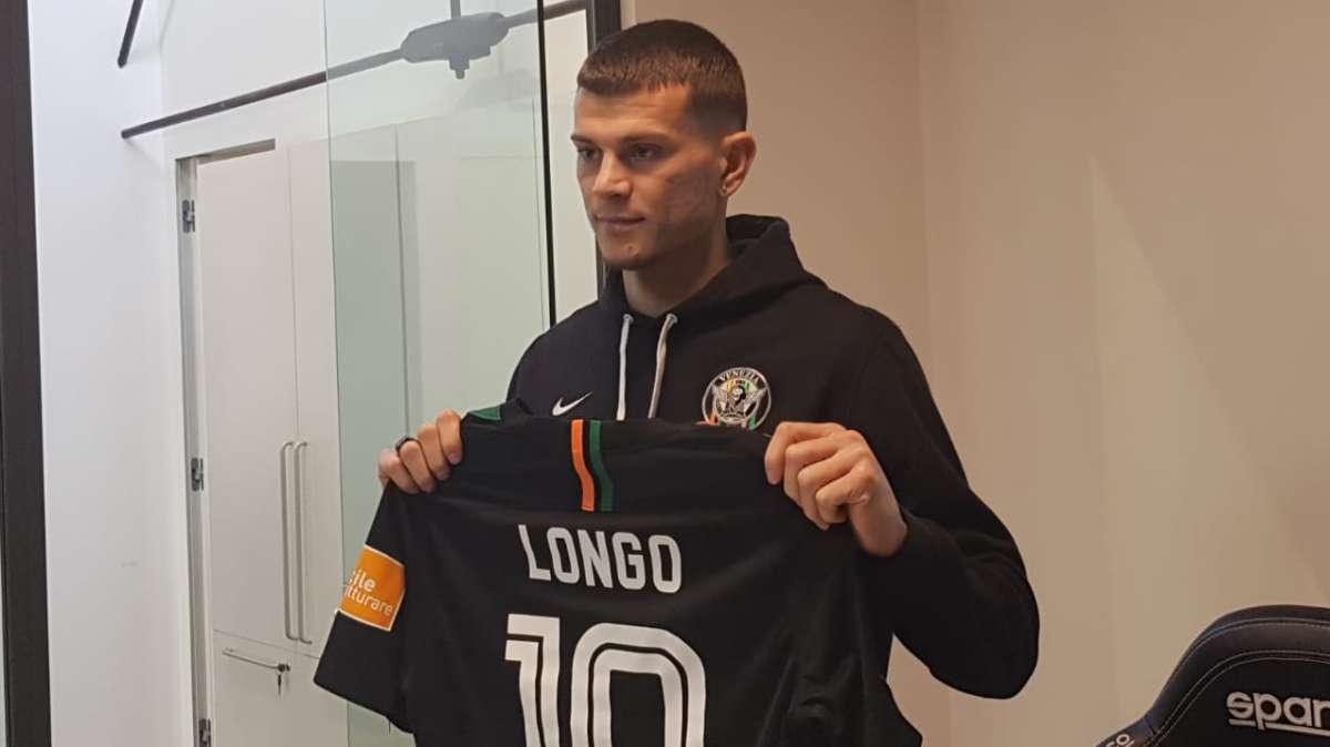 Longo, presentazione: "Ho scelto Venezia per lo stile di gioco di Dionisi"