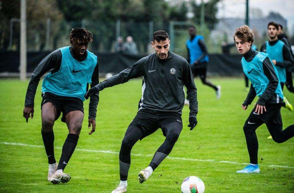 Amichevole con la Primavera, finisce 5-1, in gol cinque giocatori diversi