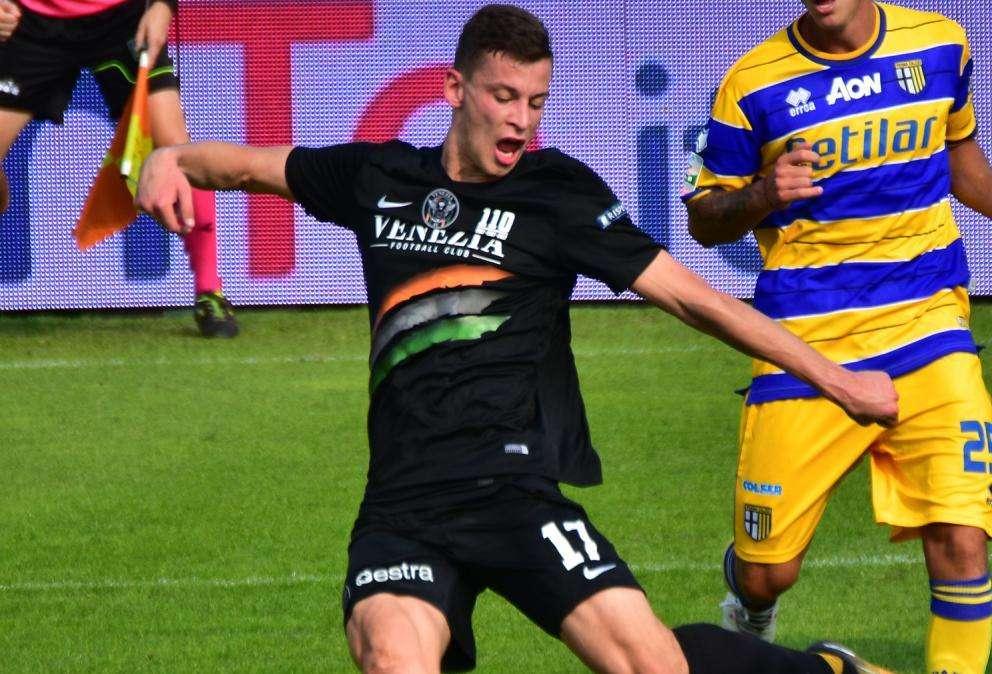 Marsura: "Giusto credere nei play-off. Personalmente mi manca solo il gol, cercherò di trovarlo quanto prima"