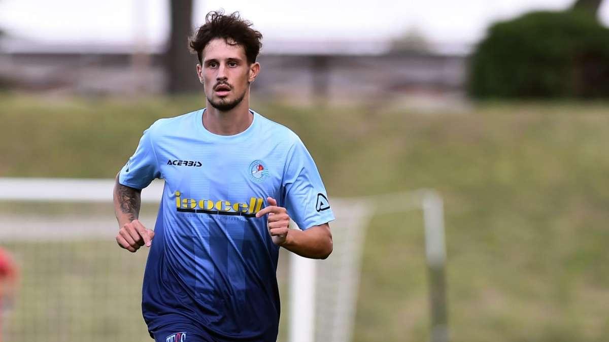 Ascoli e Venezia guardano in Serie C: occhi sul centrocampista Piccoli dell'Albinoleffe