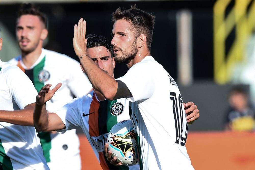 Le pagelle di TMW - Lezzerini e Aramu portano i tre punti