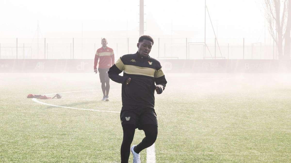 Daishawn Redan convocato nella Nazionale del Suriname