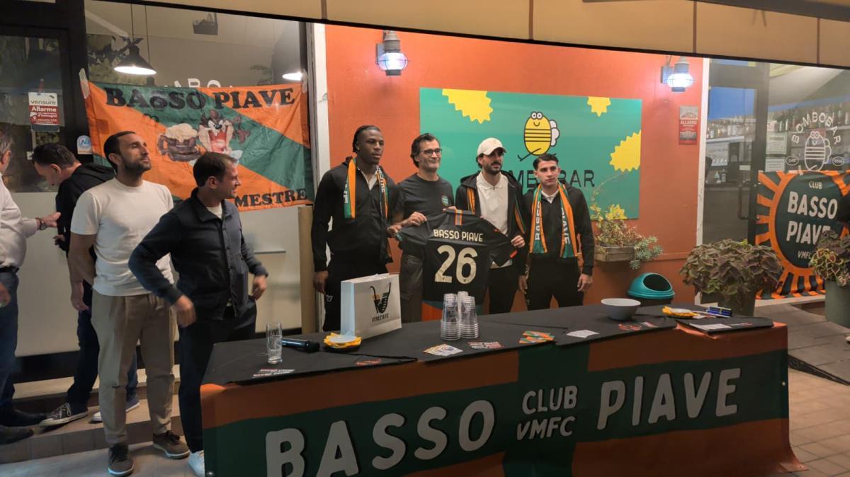Venezia, Kike Perez: "La voce e il supporto dei tifosi sono per noi importanti"