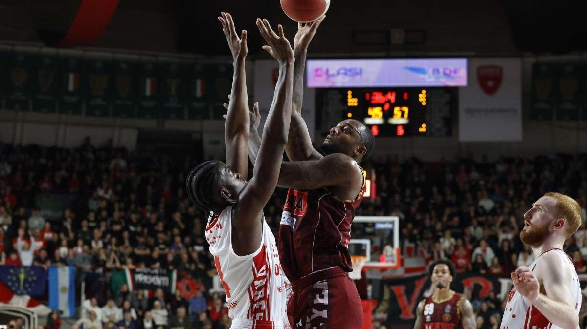 Varese-Reyer 92-103: i leoni dominano dall'inizio alla fine