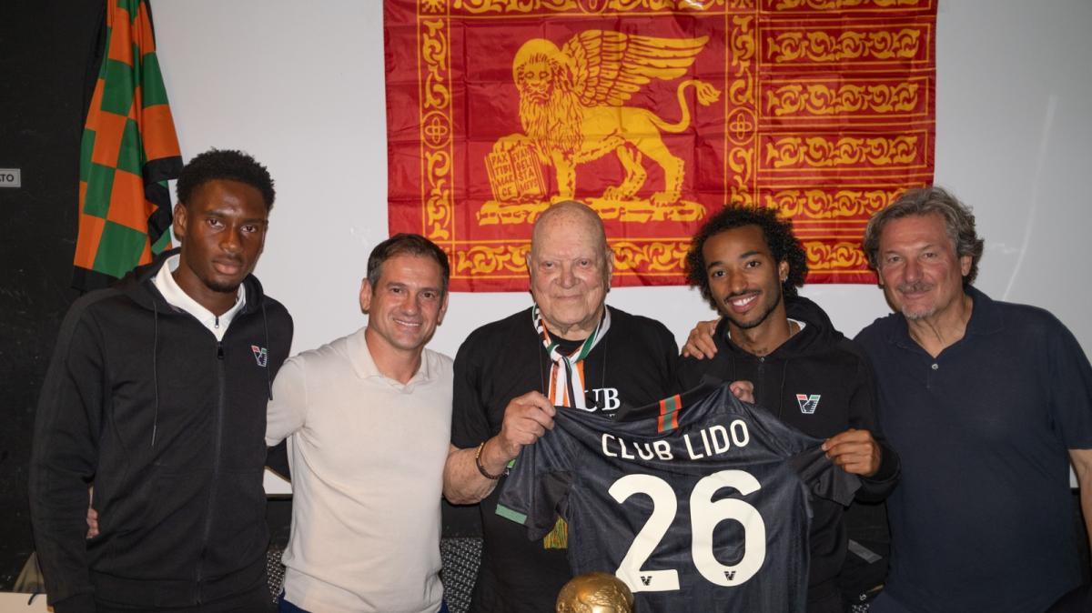 Venezia, delegazione in visita al Club Lido: presenti anche Stroppa, Busio e Fanne