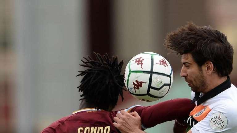 Lecce-Venezia, PAGELLE, difesa da grandissima del campionato, davanti si fa quel che si può