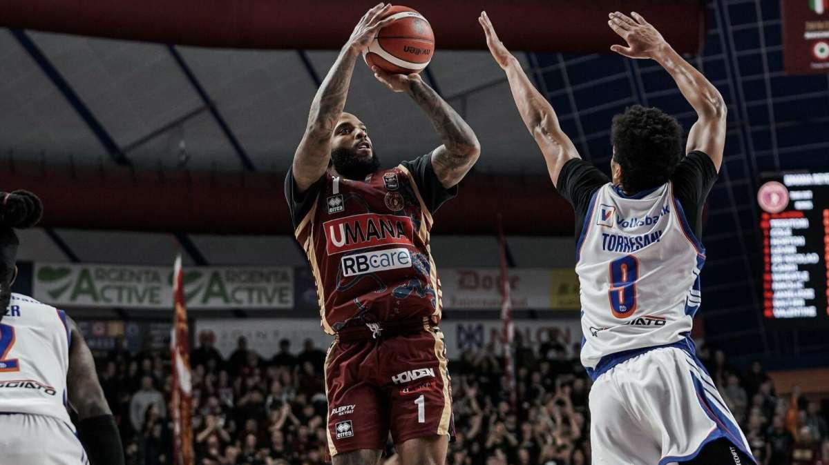 Reyer, RJ Cole: "Perfettamente consapevoli di quanto il derby significi per club e tifosi"