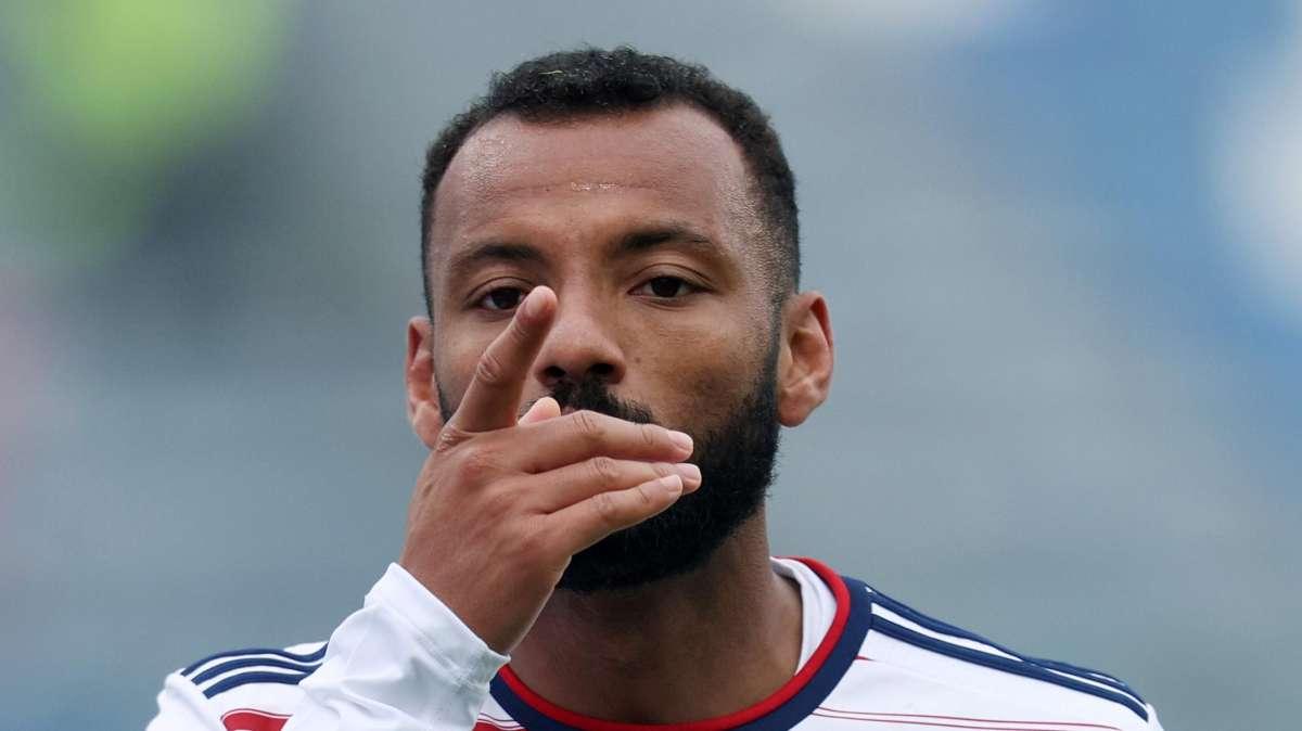 Joao Pedro: "A Venezia ci sarebbe bastato un gol, ma il Cagliari da lì è ripartito"