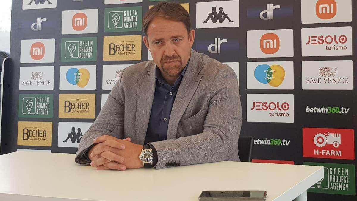 Agorà del Calcio, live alle 21, il punto sul calciomercato italiano e sul Venezia
