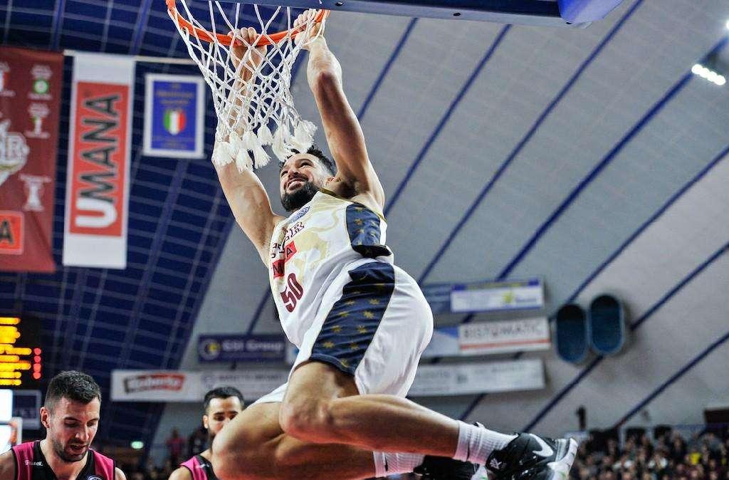 La Reyer cade di nuovo, Bonn espugna il Taliercio per 69-73