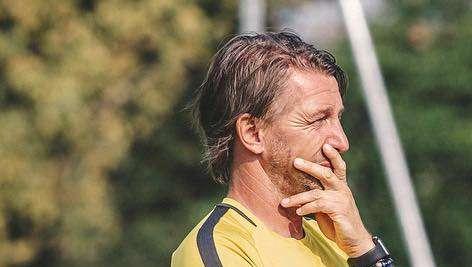 Vecchi: "A volte le cose non vanno come si vorrebbe e bisogna accettarlo, grazie ai giocatori e ai tifosi della curva per il sostegno"
