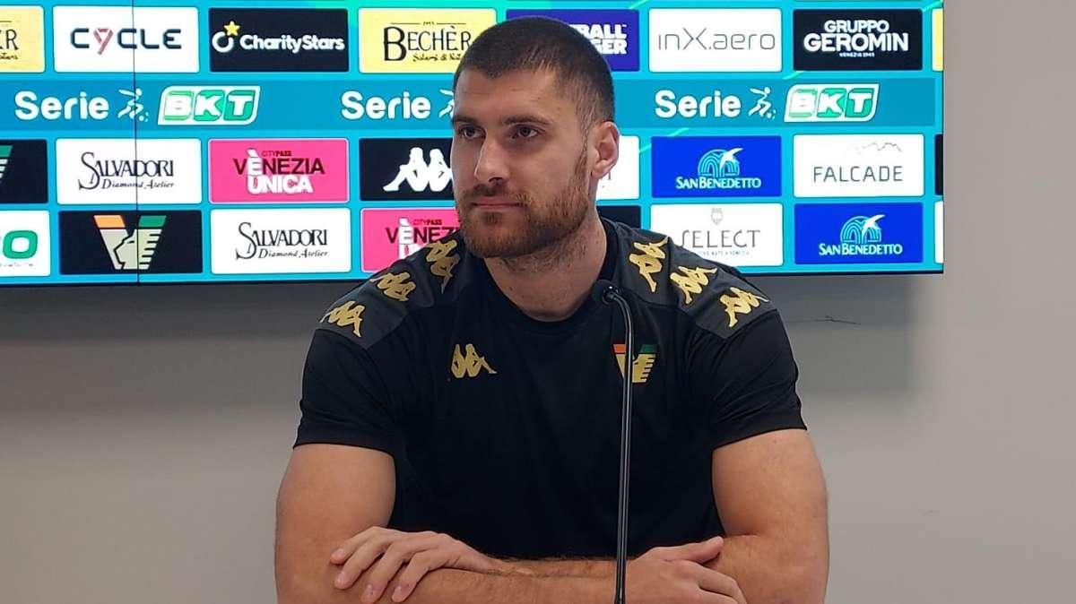 Venezia, Altare saluta il Cagliari: "Ti porterò sempre nel cuore"