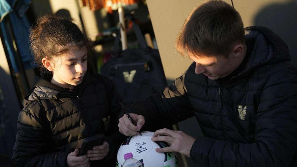 Venezia, i tifosi incontrato Duncan, Oristanio e Nicolussi Caviglia
