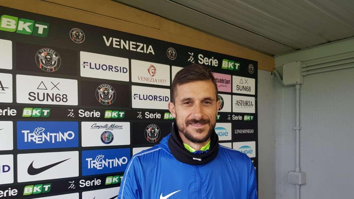 Dionisi, conferenza: "Dobbiamo fare di tutto per riconoscerci. Firenze e Longo ci danno qualcosa in più"