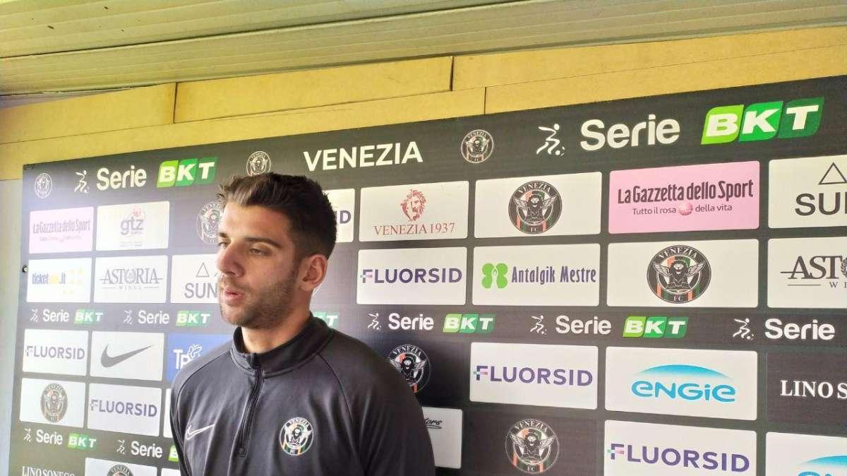 Ceccaroni, conferenza: "Dobbiamo cambiare il trend in casa, tante cose migliorabili per trovare più gol"