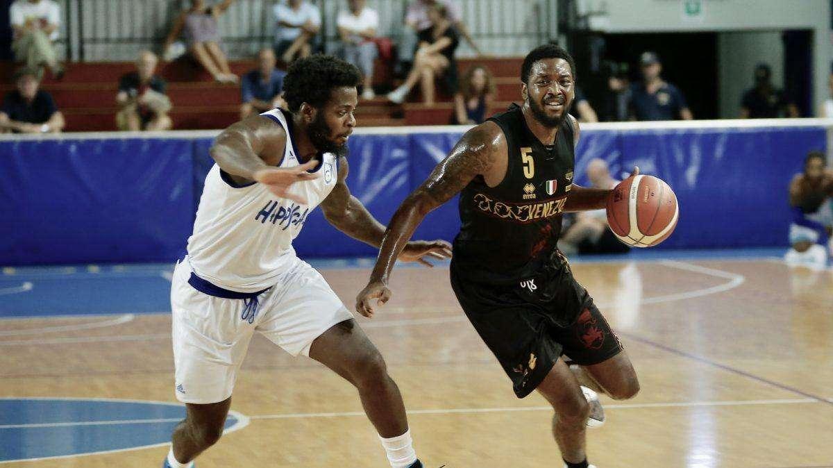 Ahi Reyer, quest'inciampo non era previsto, Brindisi si impone per 59-73