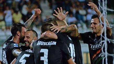 Venezia-Perugia 3-0, LE PAGELLE: Stulac magnifico, Modolo decisivo