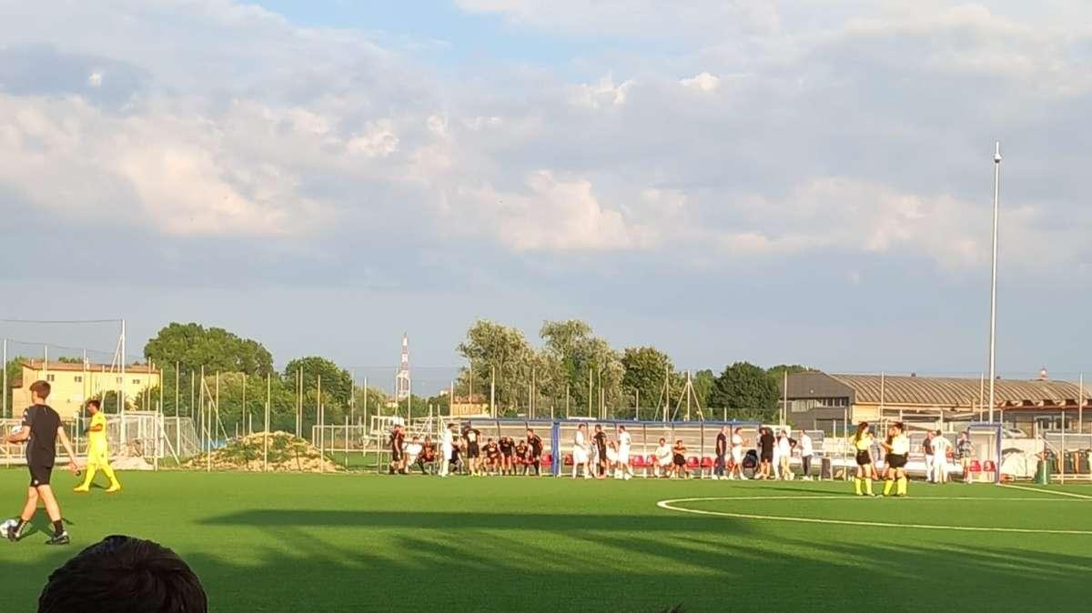È la squadra nera a vincere il derby delle Venezia Legends, successo che arriva ai rigori