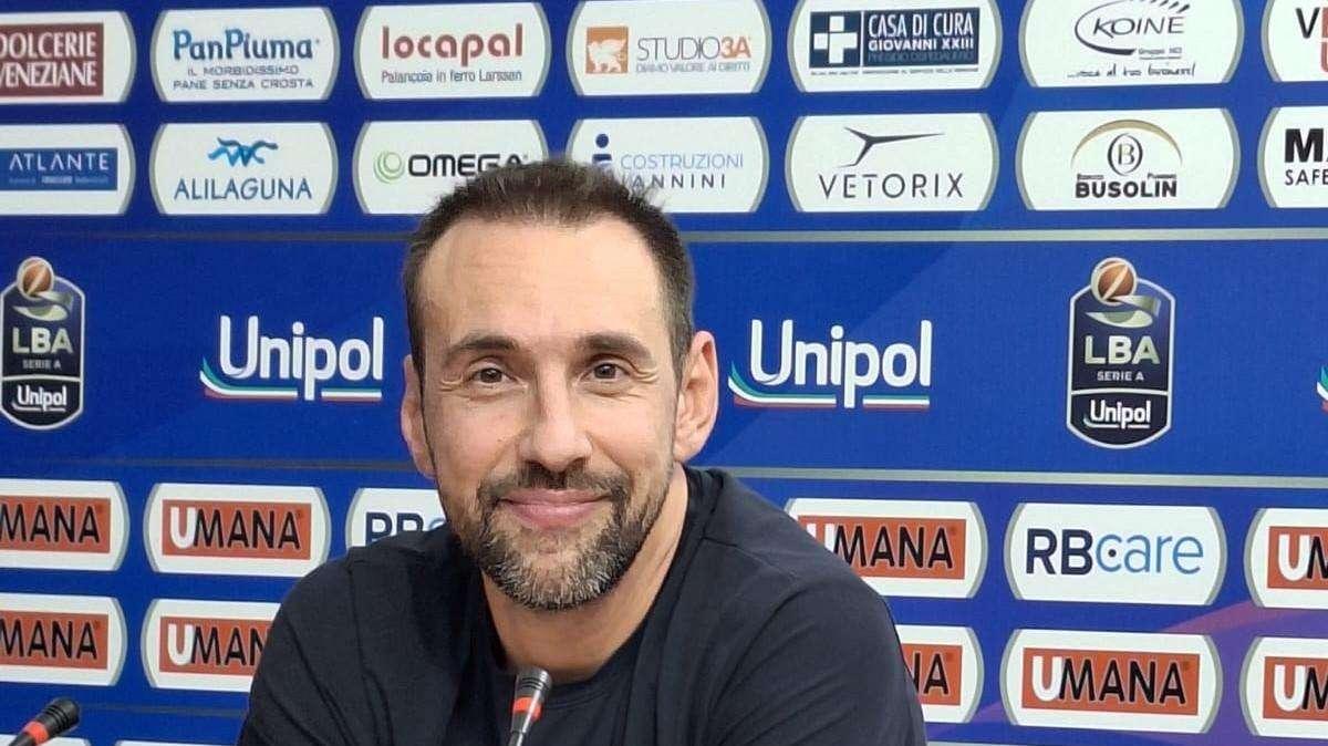 Milano, Poeta: "Non siamo riusciti a contrastare l'energia e l'agonismo della Reyer"