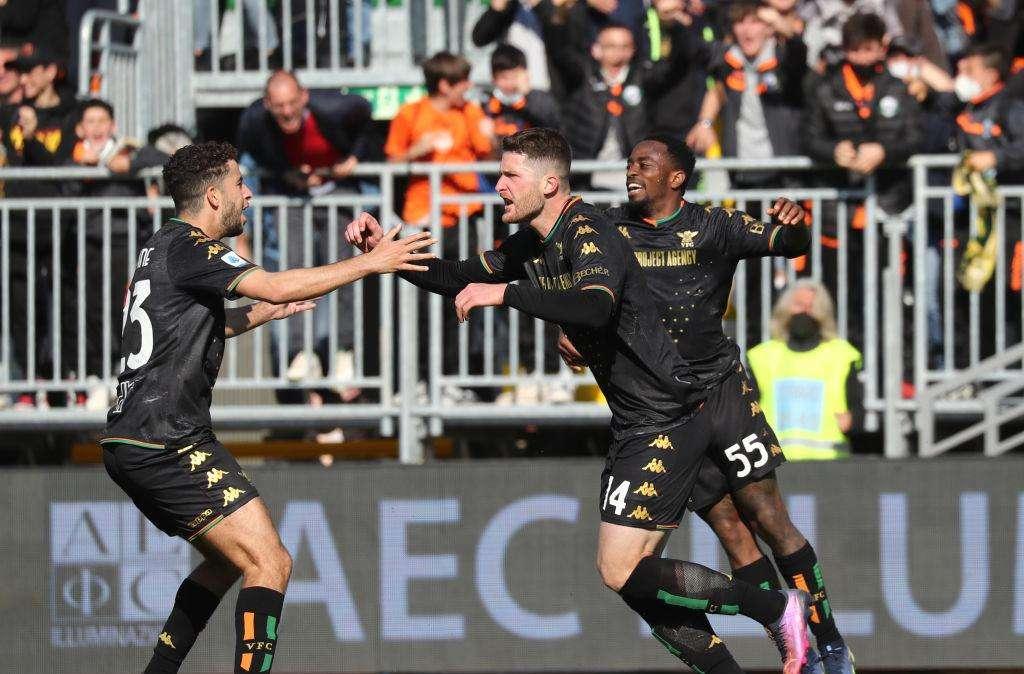 Venezia-Udinese 1-2, PAGELLE, difesa ordinata ma si segna poco, Henry rifornito male