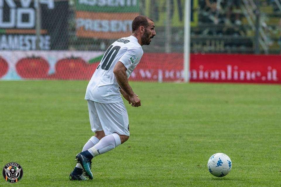 Fabiano si toglie i sassolini dalle scarpe: "Zenga mi ha mancato di rispetto, la società invece mi ha aiutato"