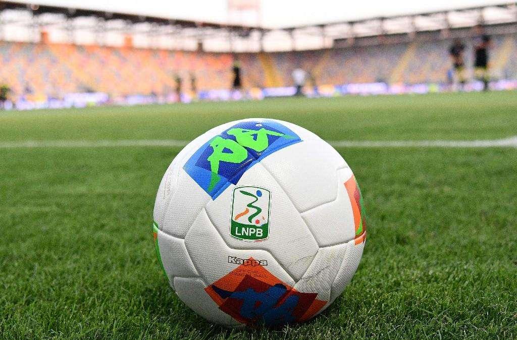 B-Zone - Siamo sulle montagne russe, Lecce e Monza cadono rovinosamente