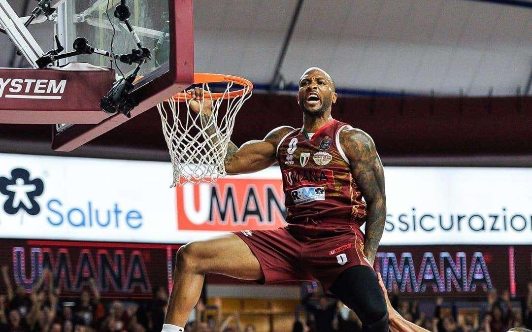 L'ottima prestazione di Ike Udanoh contro Trento 